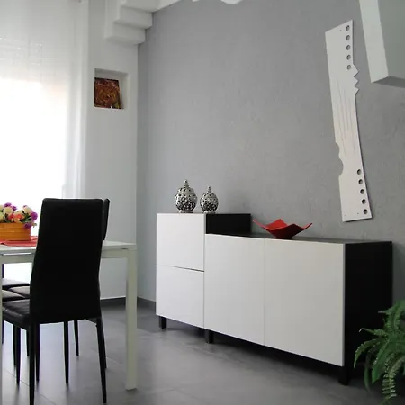 Apartment Beach,modern Close To The Beach,wifi